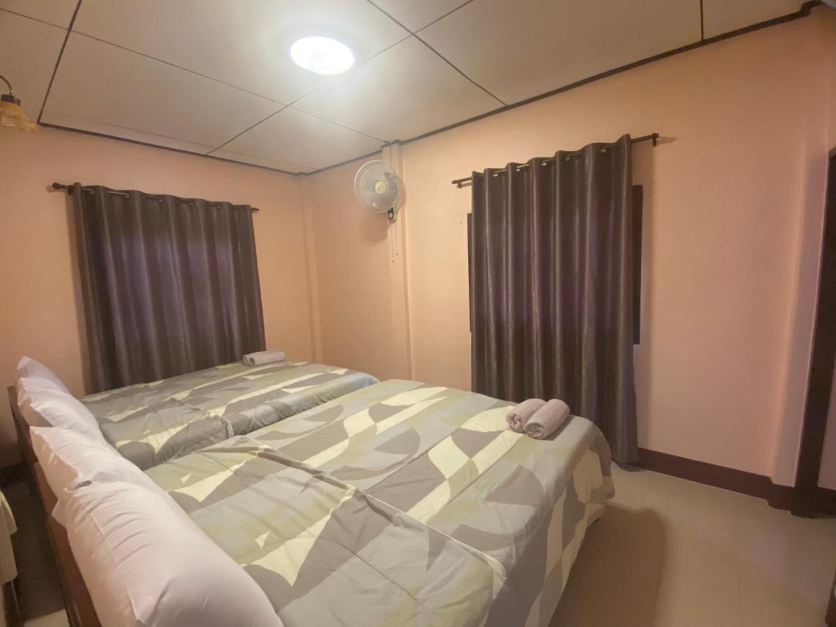 โพธิ์ทองริมทุ่ง Pothong Rimtung Hotel Fang Eksteriør bilde